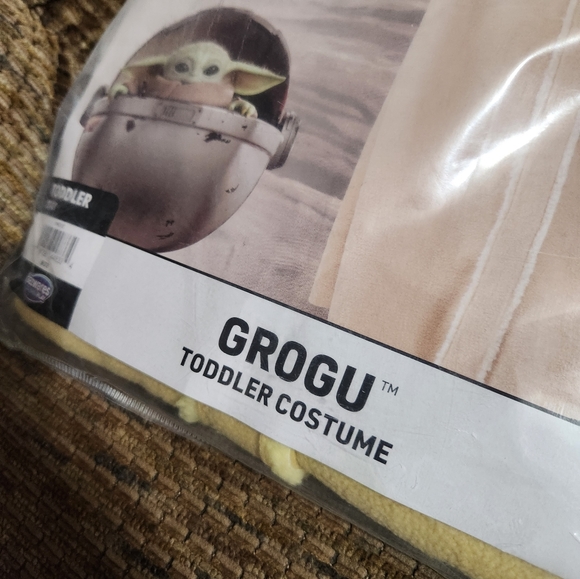 Star Wars The Mandalorian Grogu Toddler Halloween Costume Sz 3T - 4T - Picture 4 of 9